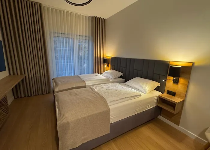 4u Plac Wolnosci 6 아파트 *