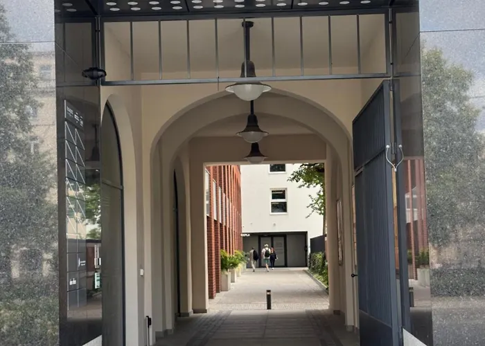 4u Plac Wolnosci 6 아파트 *